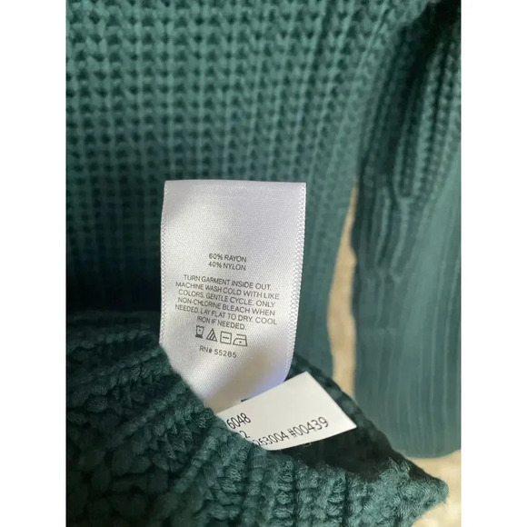 NWT Express Knit Sweater Waffle Preppy Romantic Autumn Boho Parisian Scandal M - Picture 9 of 9